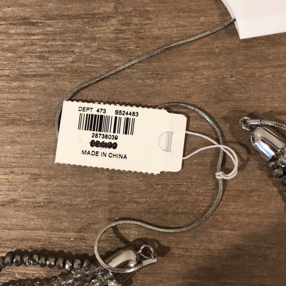 NWT- LOFT Outlet Necklace - Picture 4 of 4